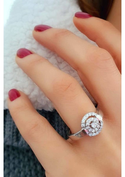 zirkon taşlı gümüş modern yüzük