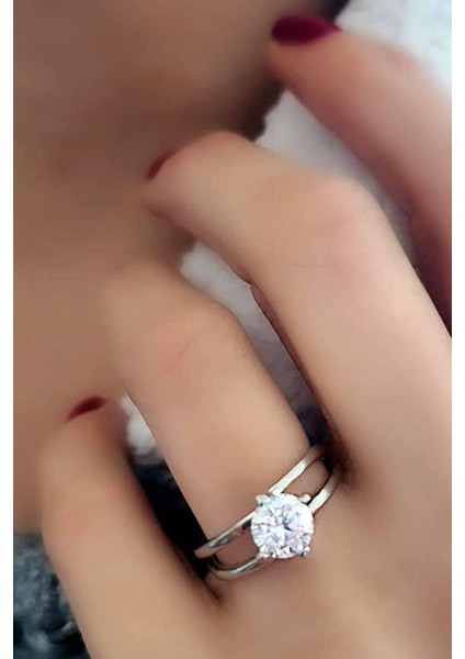 Zirkon taşlı modern gümüş tek taş yüzük
