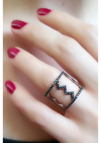 Oniks taşlı 925 ayar gümüş rose tasarım yüzük