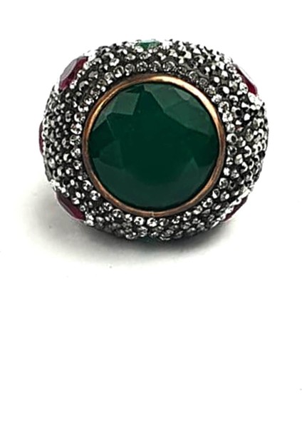Kök zümrüt taşlı swarovski taş detaylı gümüş tasarım yüzük fırsatları