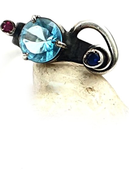 Aquamarin taşlı gümüş tasarım el işi yüzük modelleri