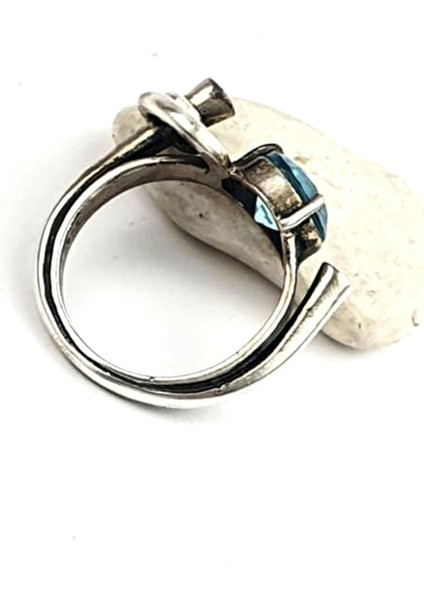 Aquamarin taşlı gümüş tasarım el işi yüzük fırsatları