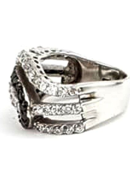 oniks ve zirkon taş detaylı italyan tasarımı gümüş lüks yüzük modelleri