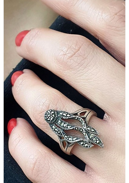 Markazit taşlı 925ayar Gümüş Tasarım Yüzük