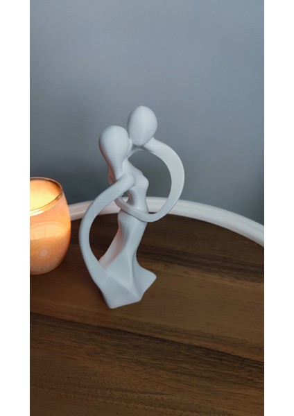 Sarılan Romantik Sevgili Dekor Dekorasyon Biblo Heykel Ev Dekorasyonu Hediyelik 17 cm Beyaz fırsatları