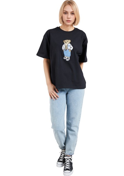 Ayıcık Işlemeli Oversize T-Shirt Bol Salaş Tişört