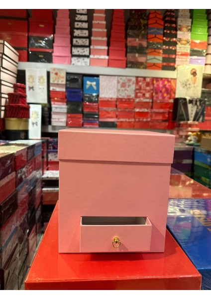 Pembe Çekmeceli Kutu