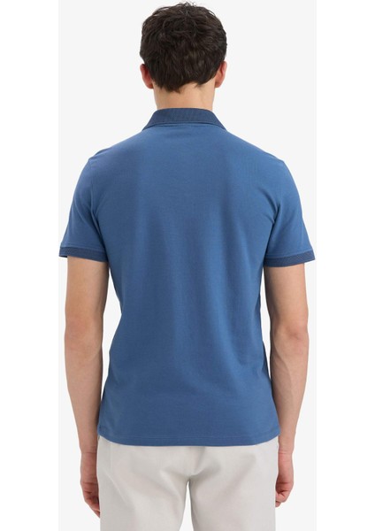 Slim Fit Dar Kesim Polo Yaka Kısa Kollu Dokulu Basic Düz Tişört T5259AZ25SM fırsatları