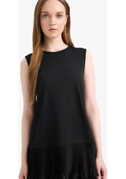Regular Fit Bisiklet Yaka Basic Düz Tesettür Kolsuz Tunik F4754AX25SP