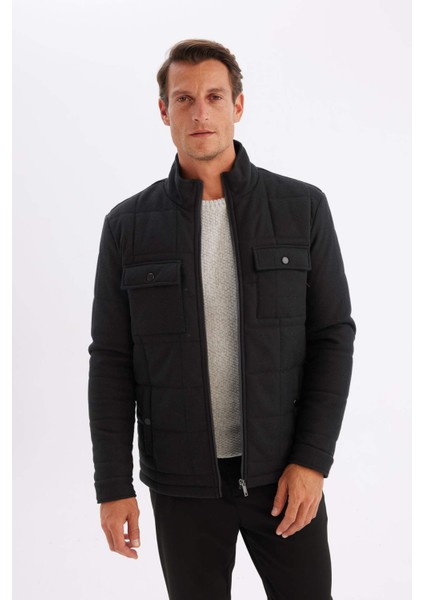Slim Fit Dar Kesim Dik Yaka Astarlı Cepli Fermuarlı Mont Y4506AZ24AU modelleri