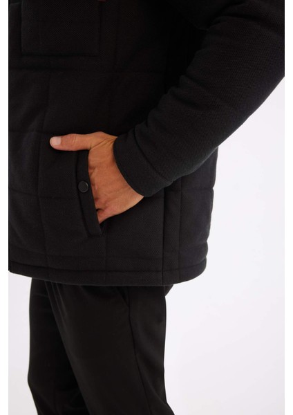 Slim Fit Dar Kesim Dik Yaka Astarlı Cepli Fermuarlı Mont Y4506AZ24AU indirimleri