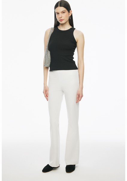 Siyah Daminas Slim Fit Bisiklet Yaka Sıfır Kol Bluz fiyatları