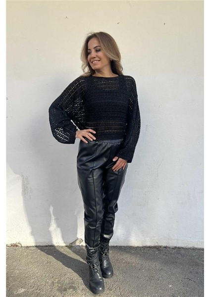 Siyah Beli Baçası Lastikli Deri Pantolon modelleri