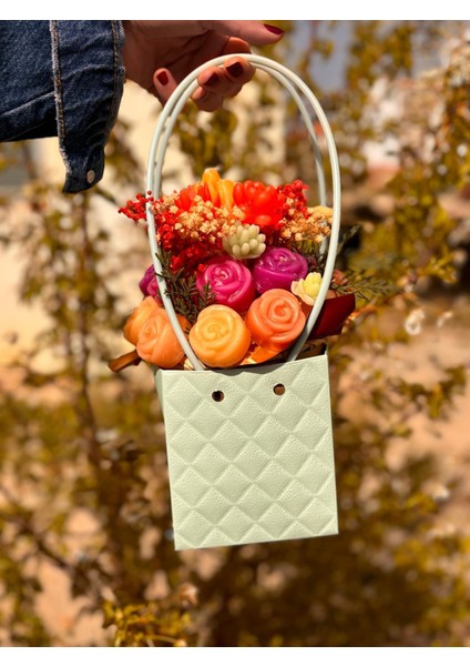 Su Yeşil Sepette Mum Arajmanı 003 fiyatları