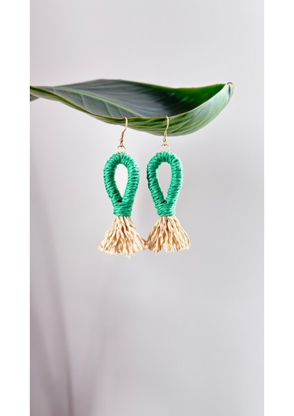 Handmade Püsküllü Küpe