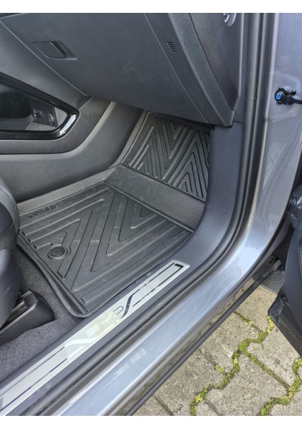 Byd Seal U Dm-I 2023 ve Sonrası Premium Seri Araca Özel 3D Havuzlu Oto Paspas