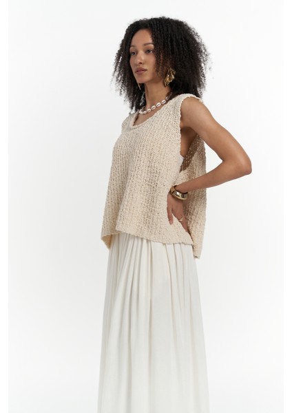 Knitle Rahat Kalıp Triko Bej Crop