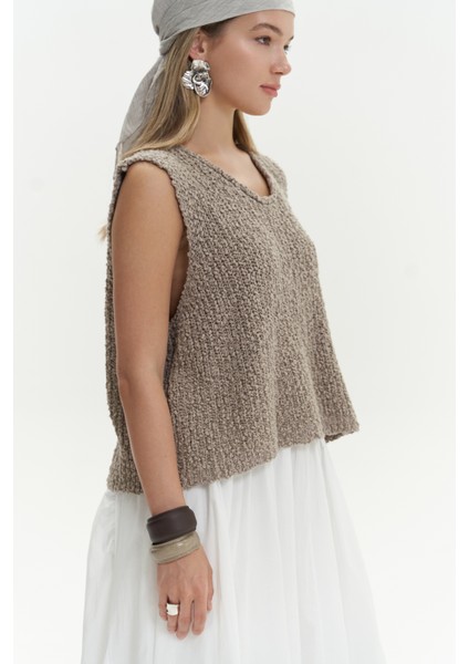 Knitle Rahat Kalıp Triko Vizon Crop
