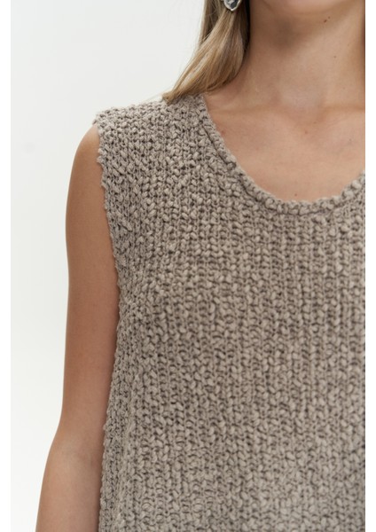 Knitle Rahat Kalıp Triko Vizon Crop