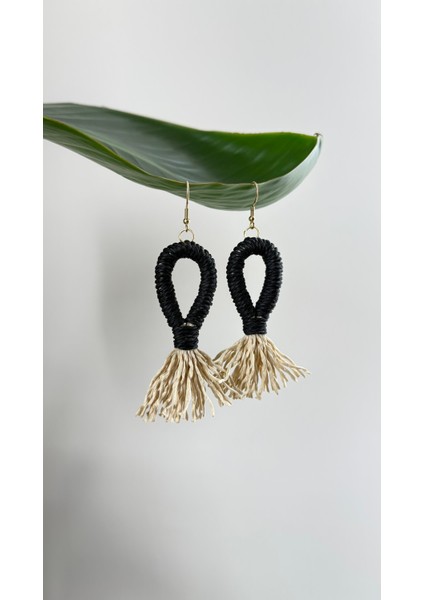 Handmade Püsküllü Küpe