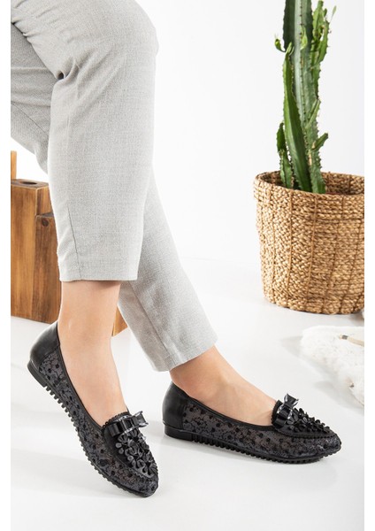 Kadın Yanları Tüllü Taş Detaylı Babet Ayakkabı Yeni Sezon modelleri