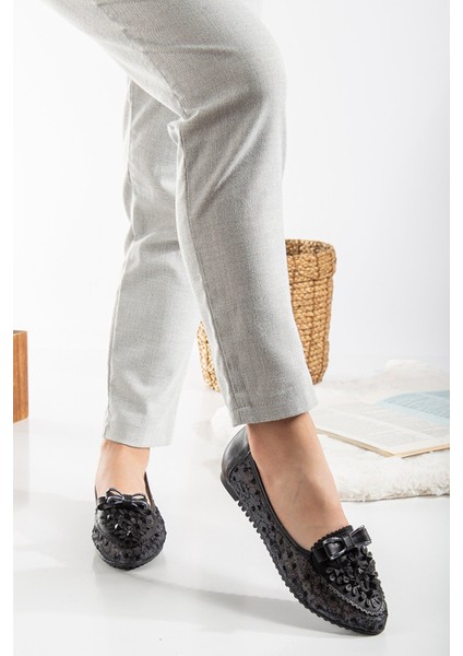 Kadın Yanları Tüllü Taş Detaylı Babet Ayakkabı Yeni Sezon indirimleri