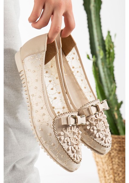 Kadın Yanları Tüllü Taş Detaylı Babet Ayakkabı Yeni Sezon