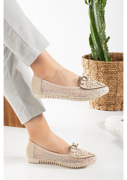 Kadın Yanları Tüllü Taş Detaylı Babet Ayakkabı Yeni Sezon fiyatları