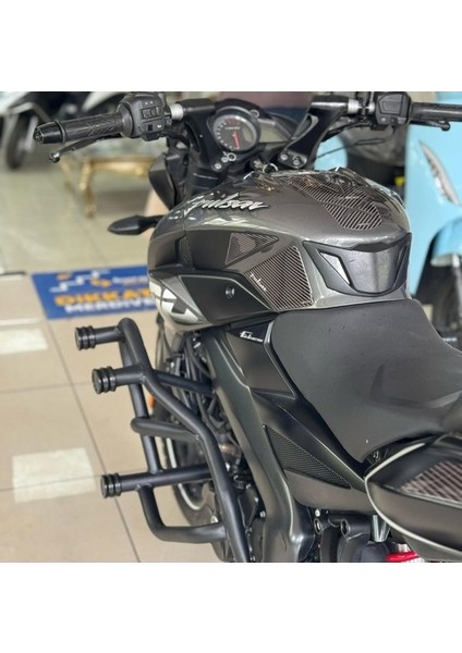 Motor Koruma Demiri Kırmızı - Bajaj Pulsar NS200