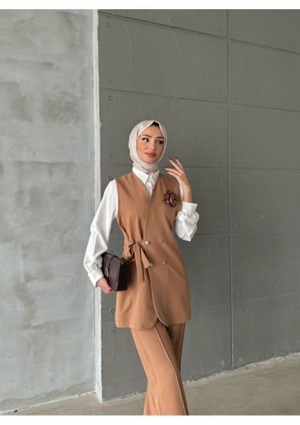 Nilay Kadın Kahverengi Trend Yandan Bağlamalı Yelek Gömlek Pantolon 3'lü Takım NILAY-1421 modelleri