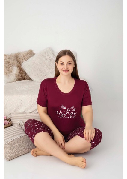 Kadın Bisiklet Yaka Düğmesiz Battal Kesim Viskon Kısa Kol Kapri Cepli Büyük Beden Pijama Takımı
