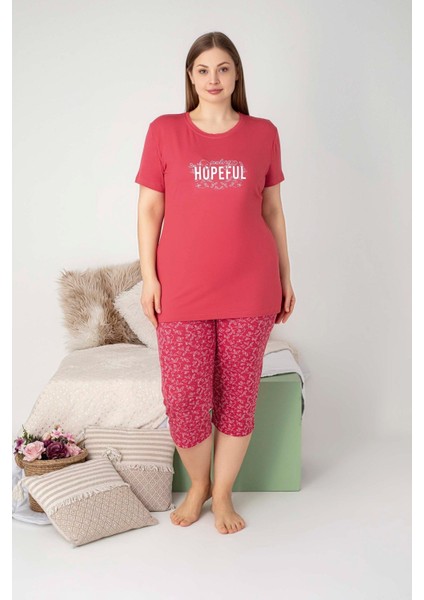 Kadın Bisiklet Yaka Düğmesiz Battal Kesim Viskon Kısa Kol Kapri Cepli Büyük Beden Pijama Takımı fırsatları