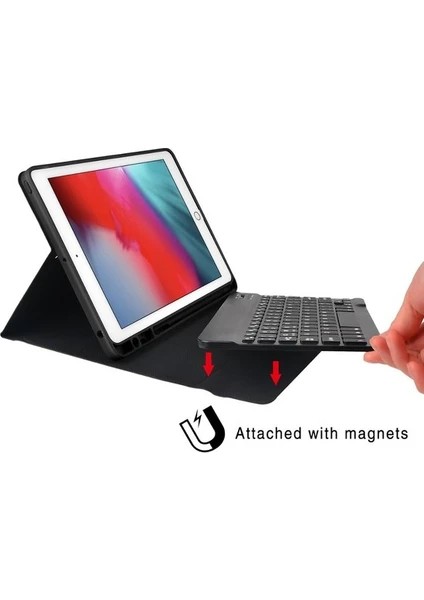 Samsung Galaxy Tab S8 Kılıf Yatay Standlı Kalem Bölmeli Bluetooth Özellikli Türkçe Q Klavyeli Kılıf (SM-X700) modelleri