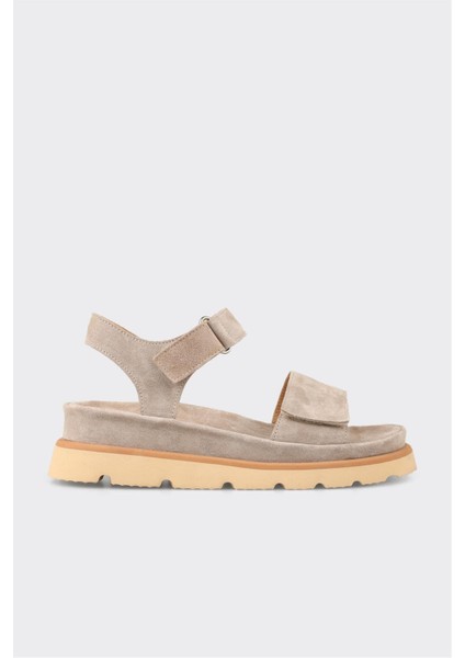 Bej Deri Kadın Sandalet