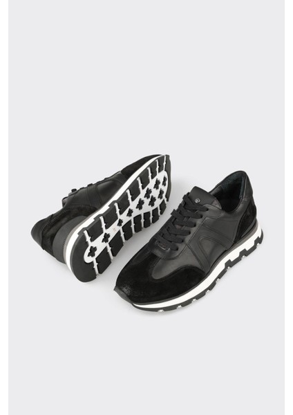 Siyah Deri Erkek Spor Ayakkabı modelleri