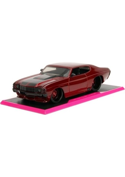 Pembe Slips 1:24 W7 1971 Chevy Ss Die-Cast Araba