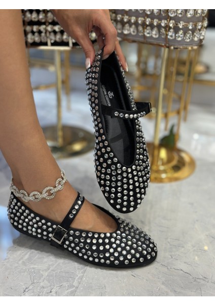 Aliya 1 Kristal Taşlı Özel Tasarım Babet Siyah