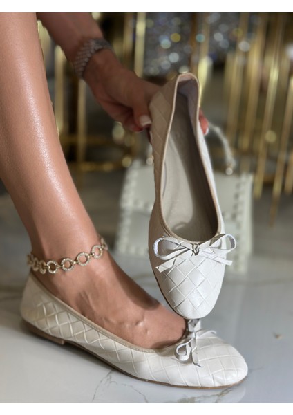 Lita Deri Babet Krem