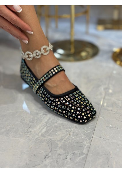 Sen 1 Kristal Taşlı Babet Siyah