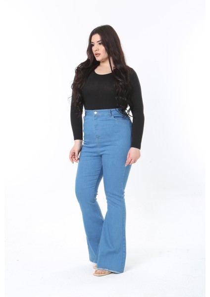 Kadın Büyük Beden Mavi Yüksek Bel Geniş Paçalı 5 Cep Likralı Kot Pantolon 65N38894