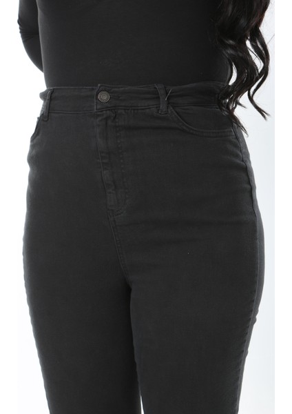 Kadın Büyük Beden Siyah Yüksek Bel Geniş Paçalı 5 Cep Likralı Kot Pantolon 65N38894 fırsatları