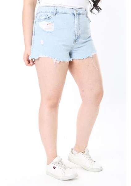 Kadın Büyük Beden Mavi Yırtık Detaylı 5 Cepli Kot Şort 65N38919 modelleri