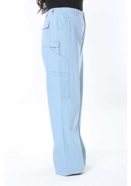 Kadın Büyük Beden Mavi Yüksek Bel Kargo Cepli Geniş Paçalı Kot Pantolon 65N38896