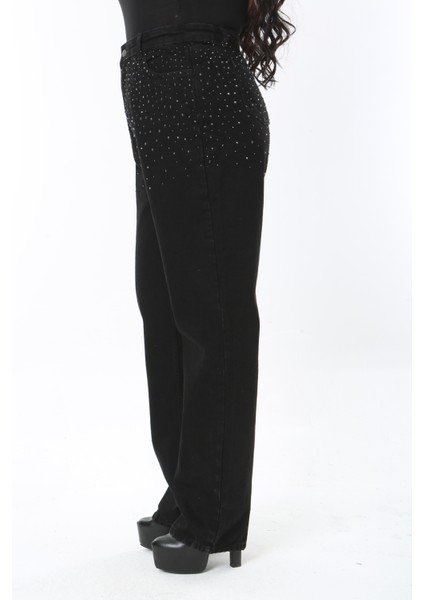 Kadın Büyük Beden Siyah Taş Detaylı Yüksek Bel 5 Cepli Kot Pantolon 65N38889