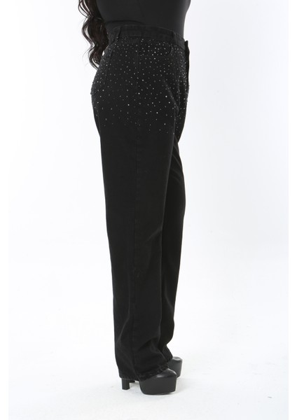 Kadın Büyük Beden Siyah Taş Detaylı Yüksek Bel 5 Cepli Kot Pantolon 65N38889