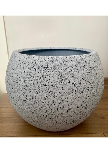 Orta Boy 27 Litre Küre Model Beton Pütür Efekt Fiber Saksı modelleri
