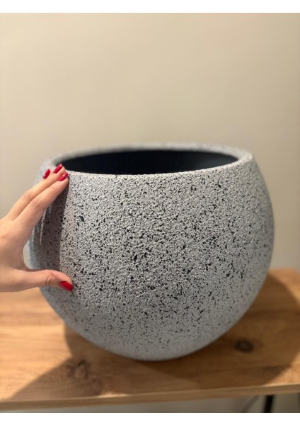 Orta Boy 27 Litre Küre Model Beton Pütür Efekt Fiber Saksı fırsatları