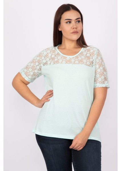 Kadın Beyaz Pamuklu Kumaş Dantel Detaylı Bluz 65N20711 fırsatları