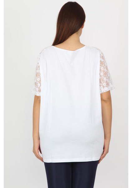 Kadın Beyaz Pamuklu Kumaş Dantel Detaylı Bluz 65N20711 modelleri