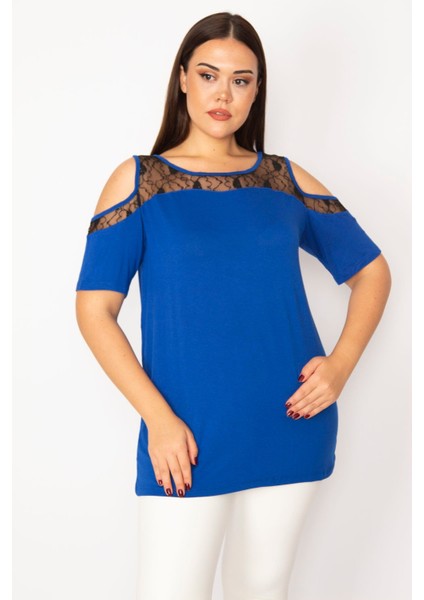 Kadın Saks Omuz Dekolteli Dantelli Bluz 65N29290